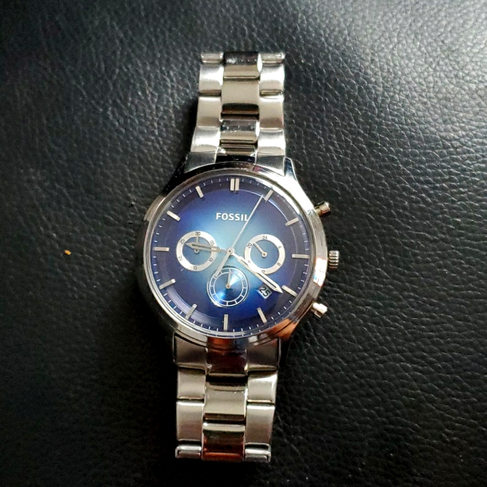 Mens watch